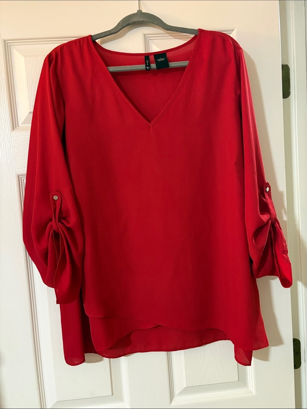 new directions Red V-Neck Roll-Tab Sleeve Blouse Size 2X